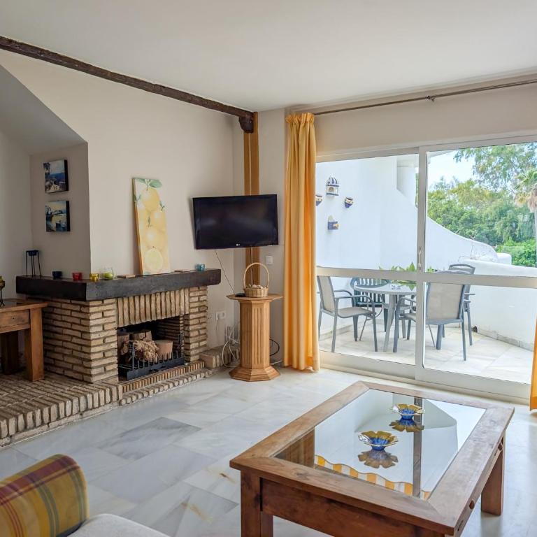 Pinos: Serene 2BD w/pool, views & walk to beach - Apartamento de 2 dormitorios - 22