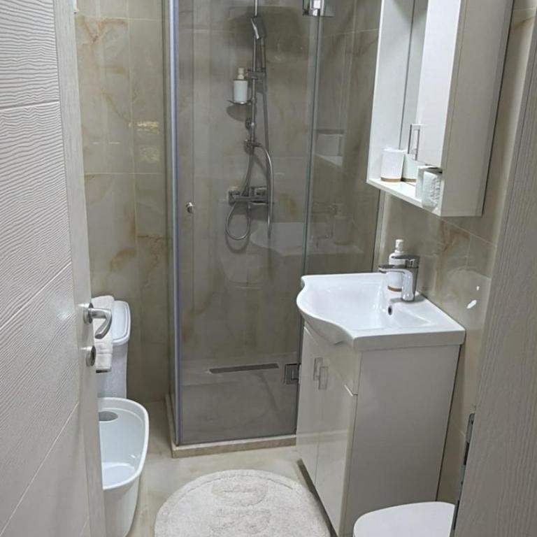  - Room #1714010901 - 5