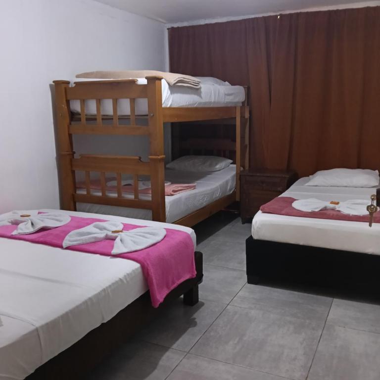Alojamiento donde Nur - Habitación Familiar - 5