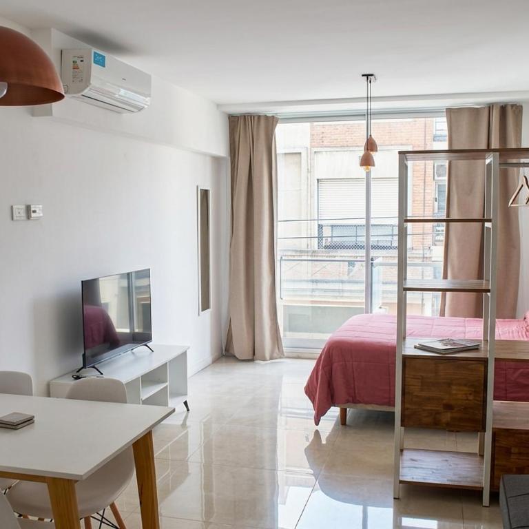  - Room #1714012701 - 3