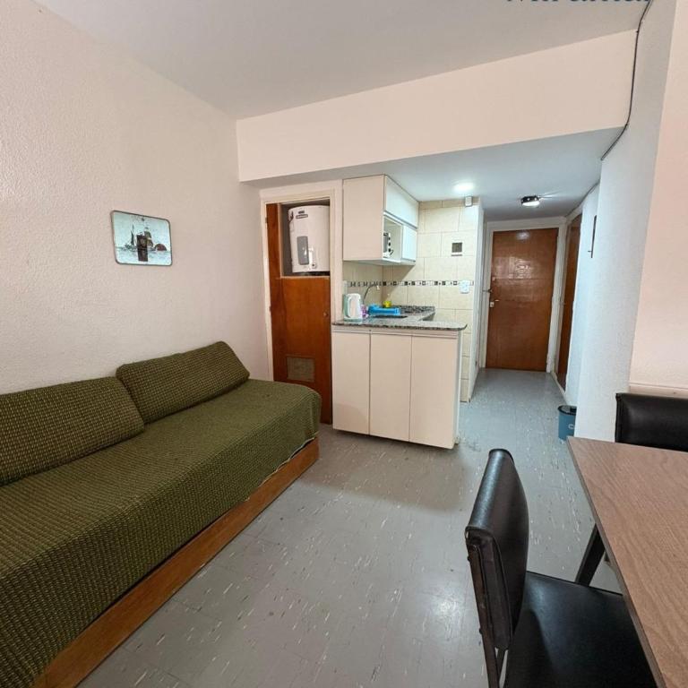  - Room #1714014301 - 2
