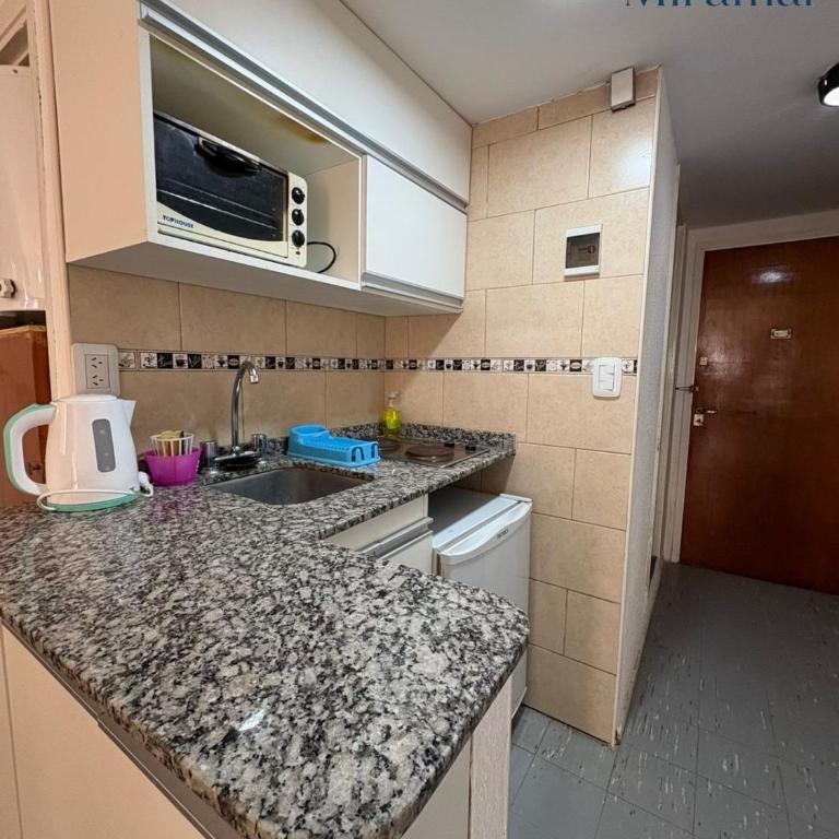  - Room #1714014301 - 8