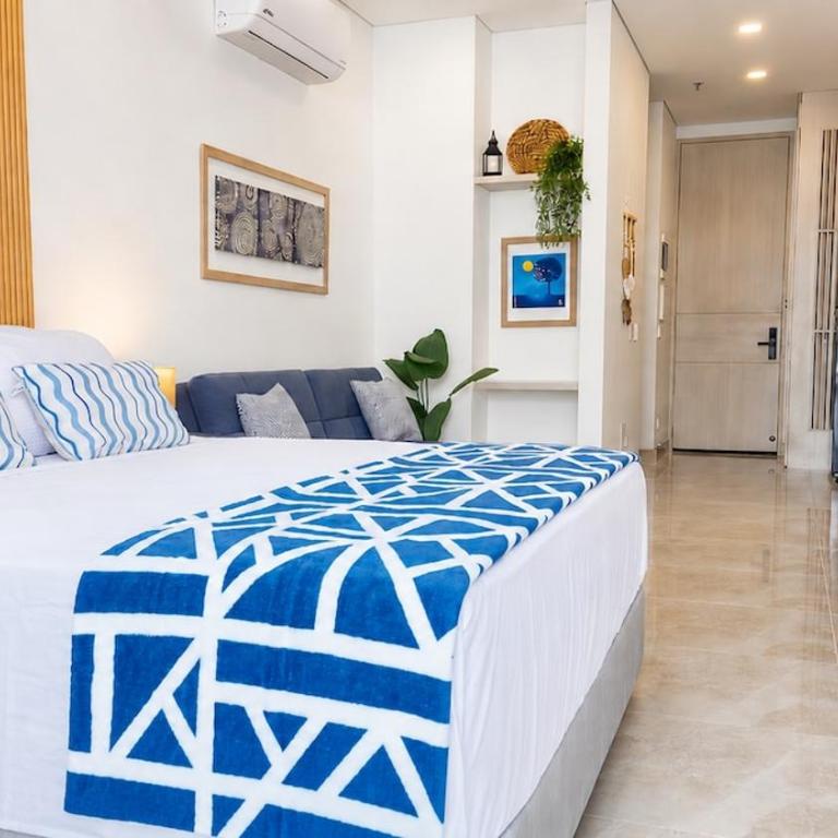  - Room #1714018201 - 13