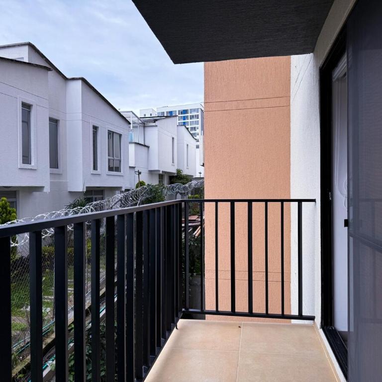  - Room #1714019601 - 21