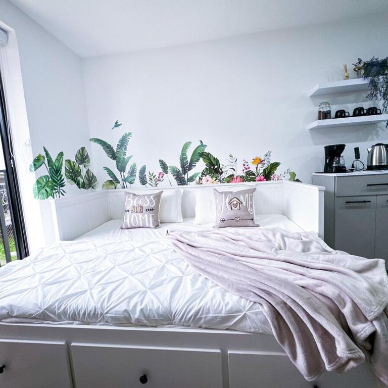  - Room #1714019601 - 9