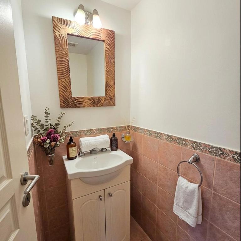  - Room #1714022301 - 2