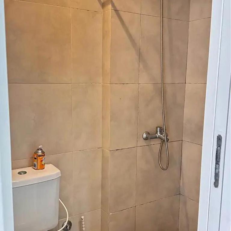  - Room #1713868501 - 4