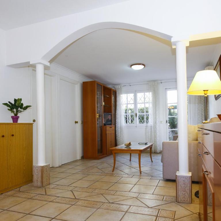  - Room #1714032401 - 21