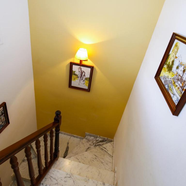  - Room #1714032401 - 25