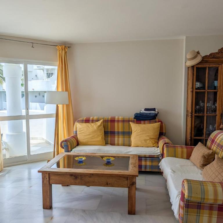 Pinos: Serene 2BD w/pool, views & walk to beach - Apartamento de 2 dormitorios - 50