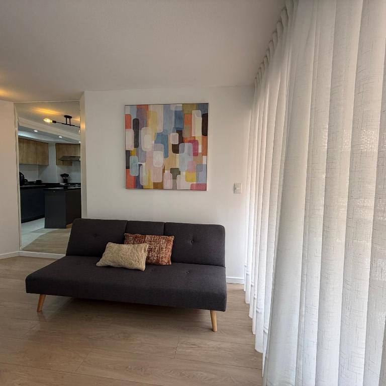  - Room #1714033801 - 29