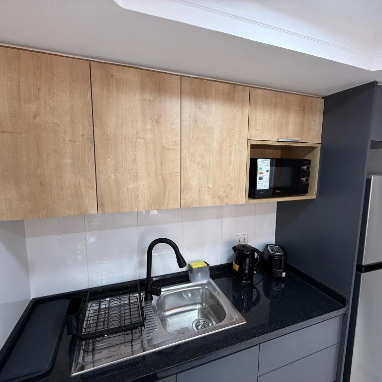  - Room #1714033801 - 32