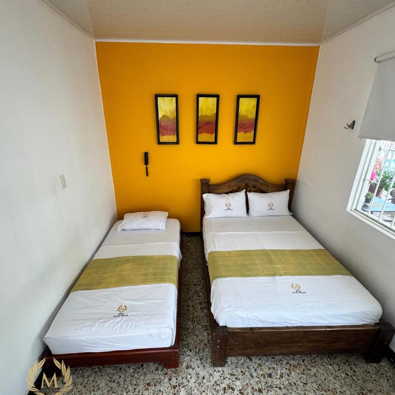 HOTEL MACEO MELGAR - Classic Quadruple Room - 4