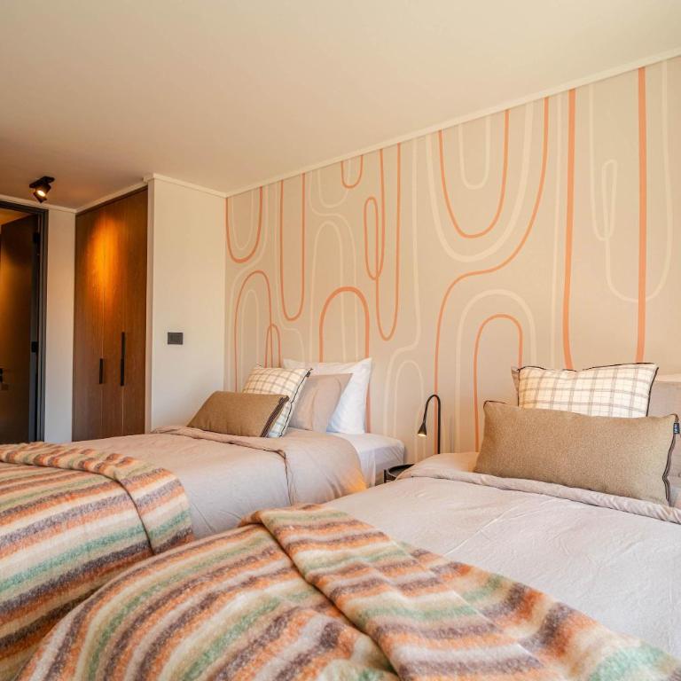  - Room #1714034701 - 2