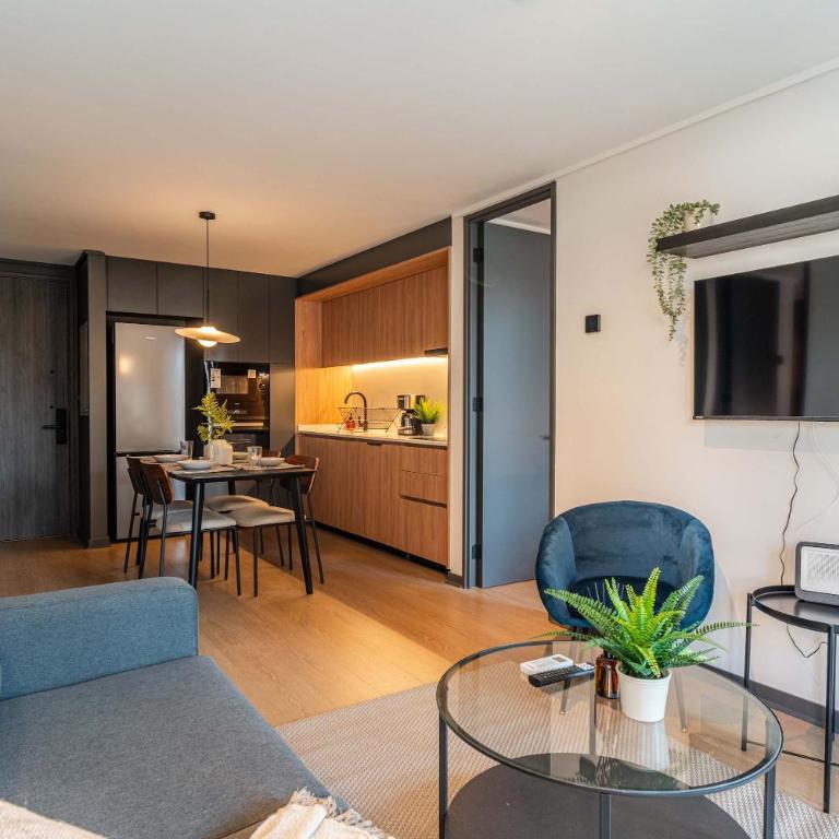  - Room #1714035201 - 20