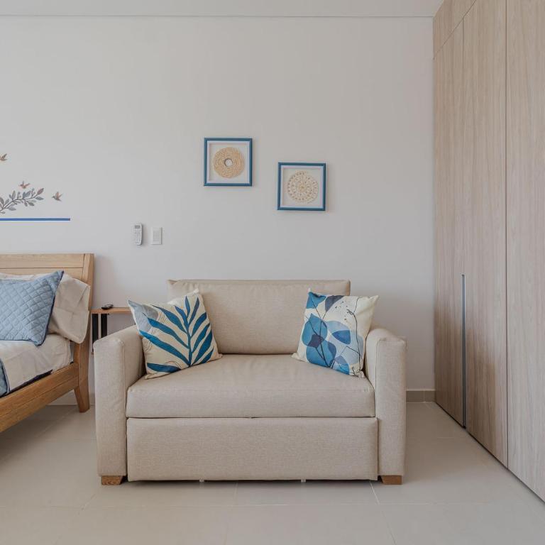  - Room #1714039901 - 15