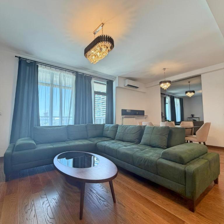  - Room #1714042801 - 4