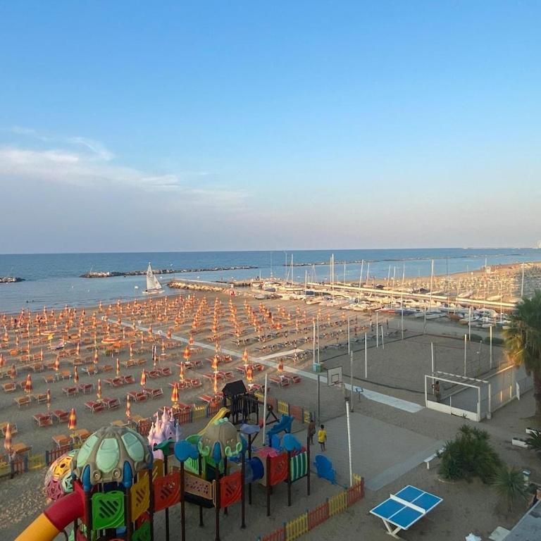 Risveglio sul Mare - Two-Room Apartment Facing the Beach - Appartamento con 1 Camera da Letto, Balcone e Vista Mare - 13