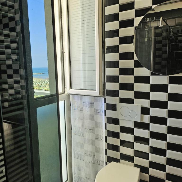Risveglio sul Mare - Two-Room Apartment Facing the Beach - Appartamento con 1 Camera da Letto, Balcone e Vista Mare - 25