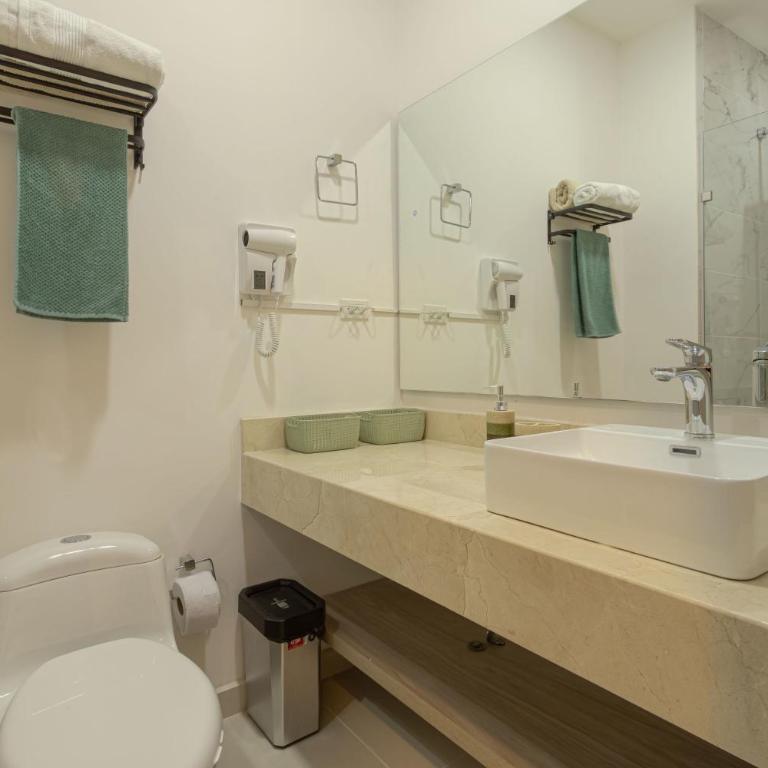  - Room #1714045701 - 3