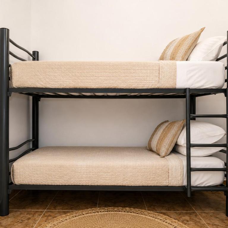  - Room #1714047001 - 11