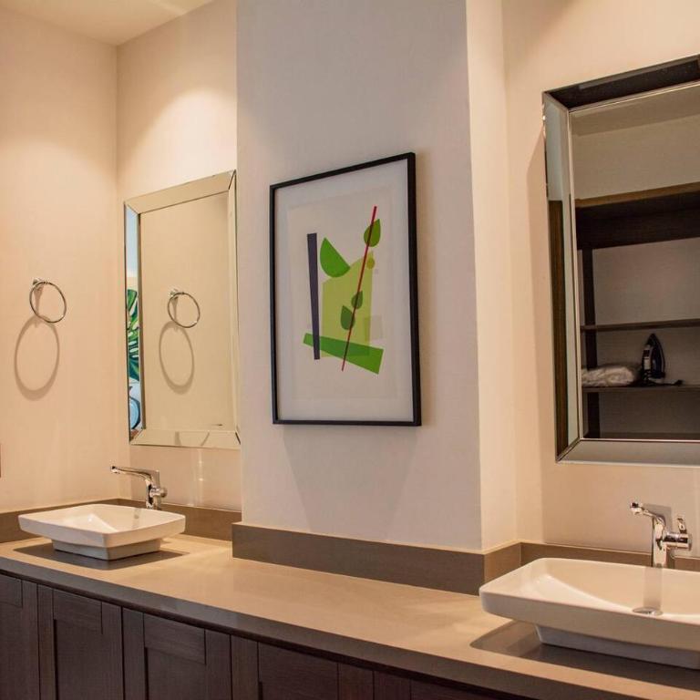 Brand NEW Condo in Heart of Zona Romantica - Apartment - 14