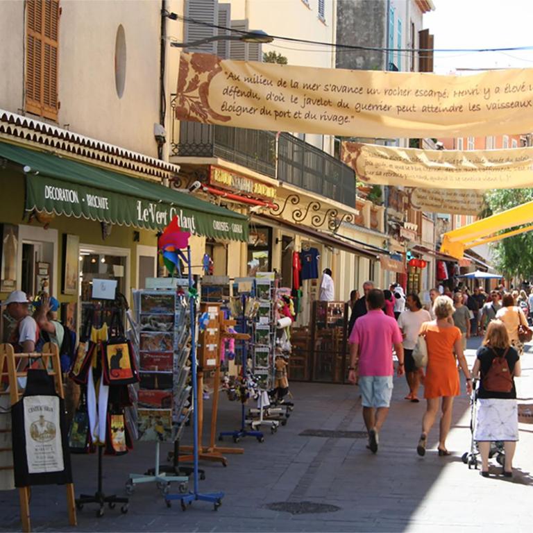 ENJOY A DREAM HOLIDAY in Juan-les-Pins - Appartement 1 Chambre - 25