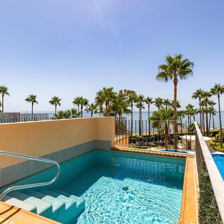 Sea View & Wave Sound Retreat with Private Pool - Apartment mit 2 Schlafzimmern - 1