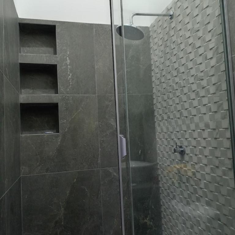 - Room #1714057001 - 9
