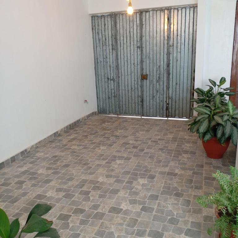 - Room #1714057001 - 12