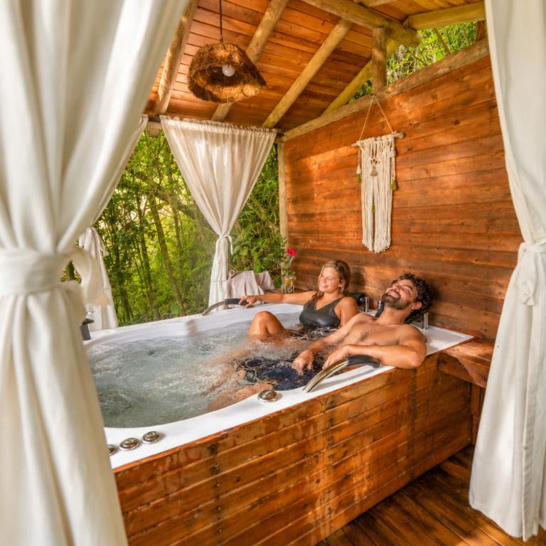 Levit Glamping - Hotel Guatapé Peñol - Deluxe Room with vista al lago - 14