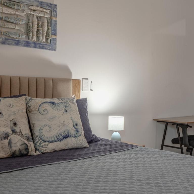  - Room #1714064801 - 9