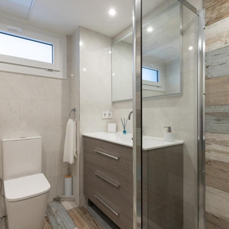  - Room #1714071801 - 17
