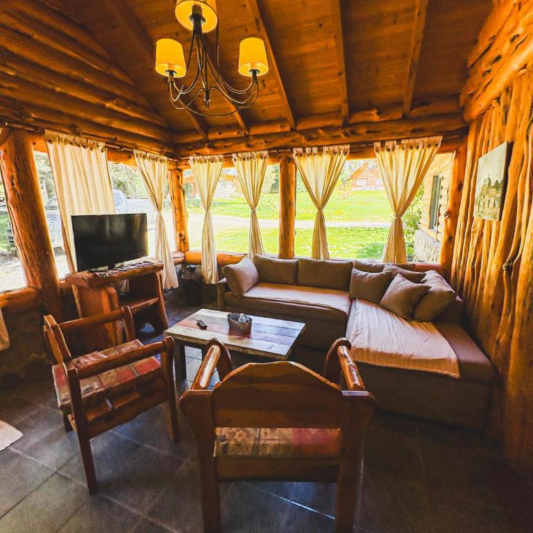 Cabañas San Eduardo - Three-Bedroom House - 7