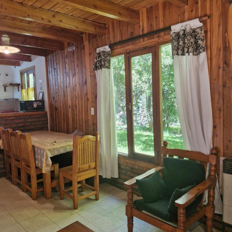  - Room #1714083102 - 11