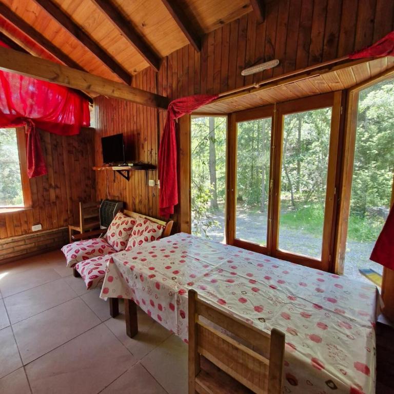  - Room #1714083105 - 13