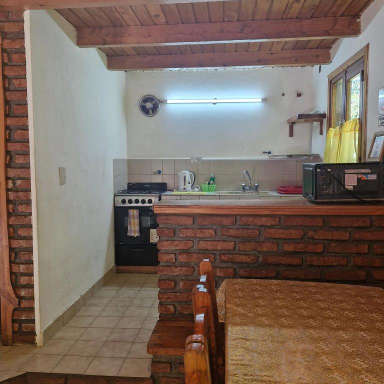  - Room #1714083102 - 19