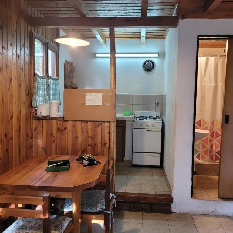  - Room #1714083103 - 15