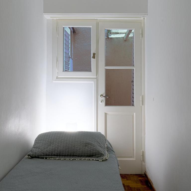 Departamento 3 ambientes a 150 metros del Mar, Zona Guemes - Two-Bedroom Apartment - 9