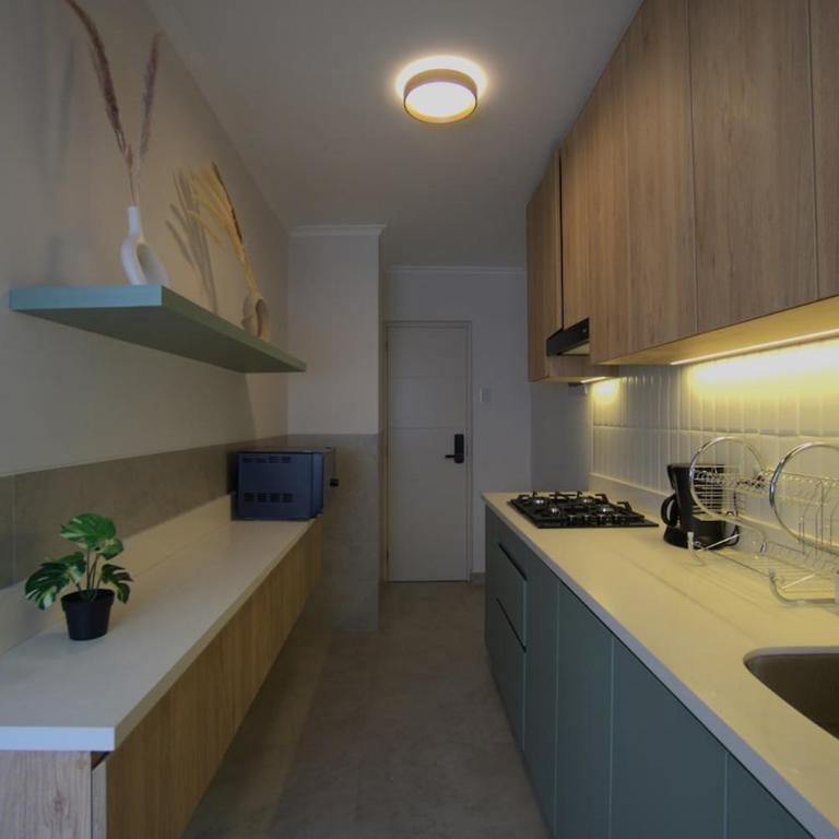  - Room #1714090701 - 12