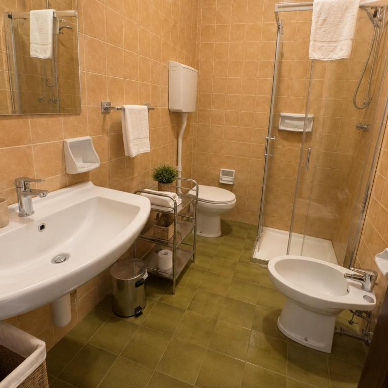 Luna residence - One-Bedroom Apartment - 8