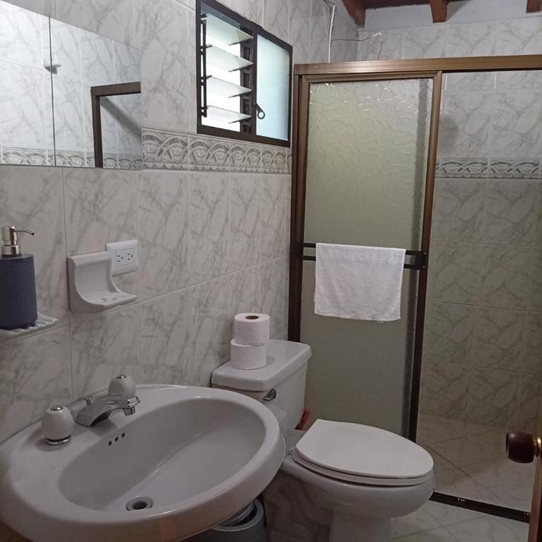  - Room #1714094701 - 13