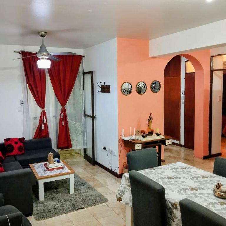 Depto cómodo por Av Libertador - Two-Bedroom Apartment with Balcony - 11