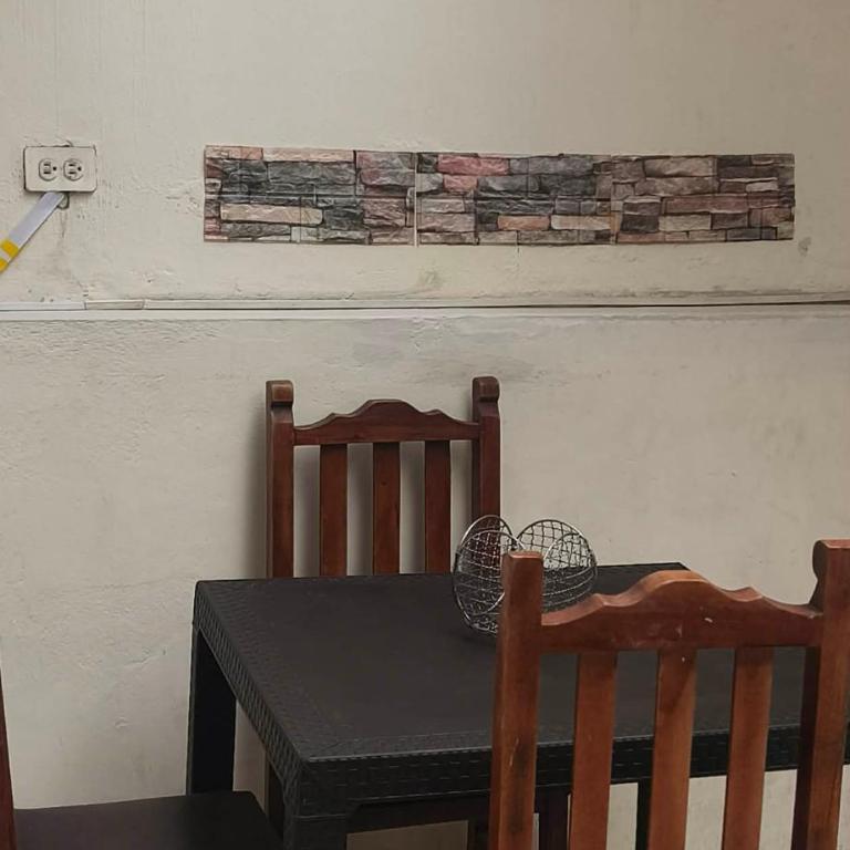  - Room #1714098101 - 2