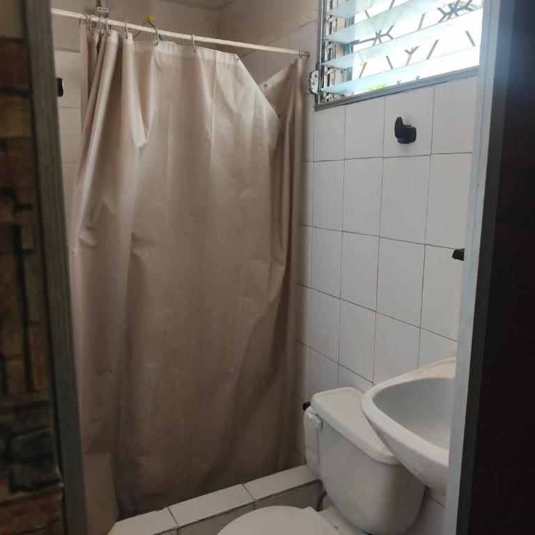  - Room #1714098101 - 3