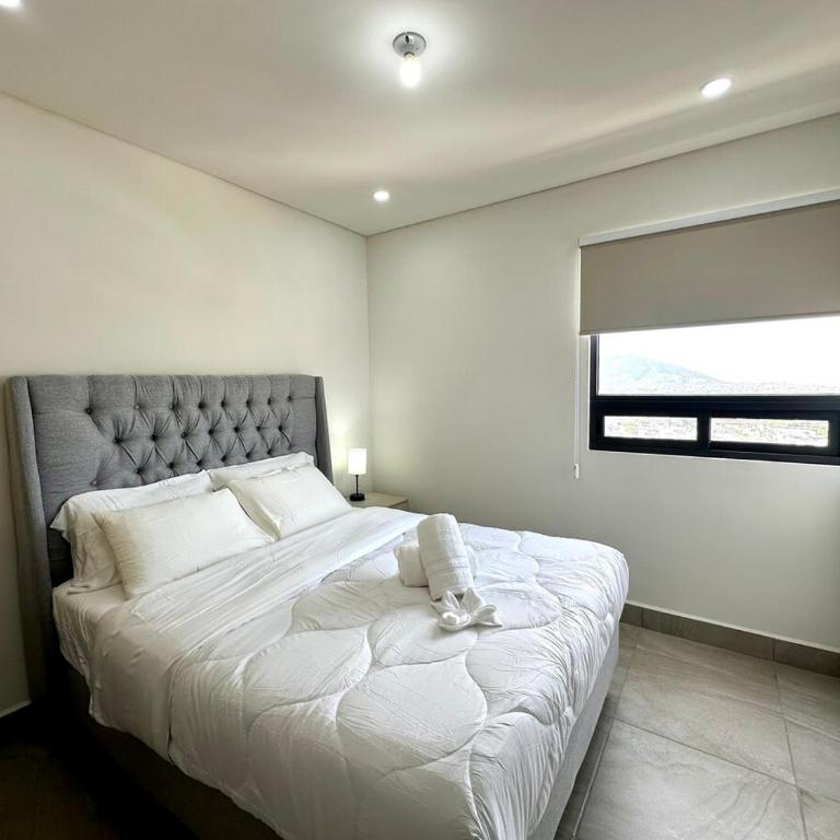 - Room #1714102201 - 6