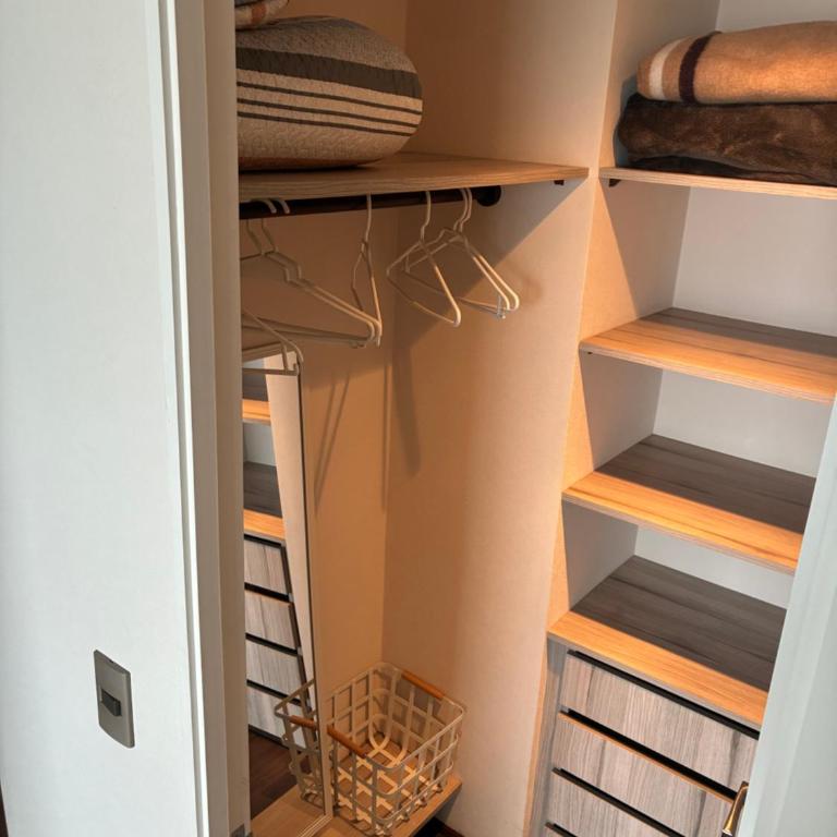 Hermoso departamento en Costa de Montemar, Concón -las piscinas sólo se pueden usar en arriendos sobre 15 días - Two-Bedroom Apartment with Terrace and Sea View - 45