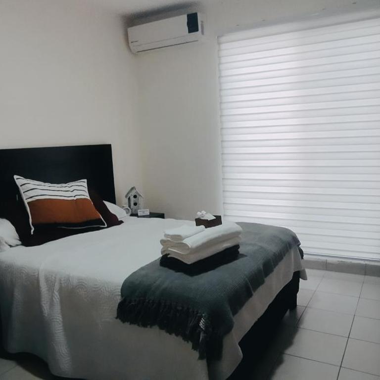 - Apartamento Estudio con cama grande - 1