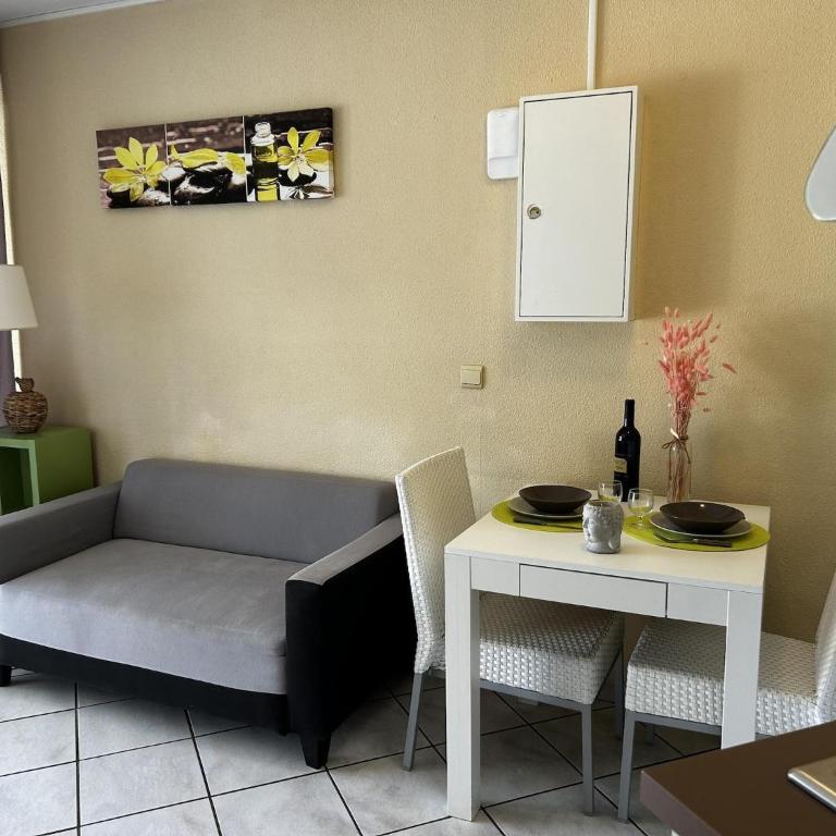 Detached Cottage in Saint-Cyprien - Ferienhaus mit 3 Schlafzimmern - 11