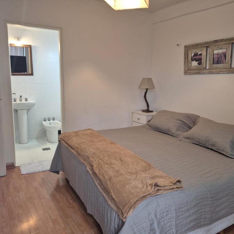  - Room #1713835001 - 6